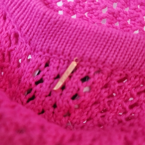 MISA Los Angeles crochet set - Picture 3 of 6